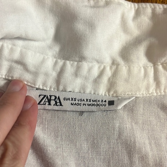Zara Woman’s White Button Down Top Size XS - Picture 3 of 5